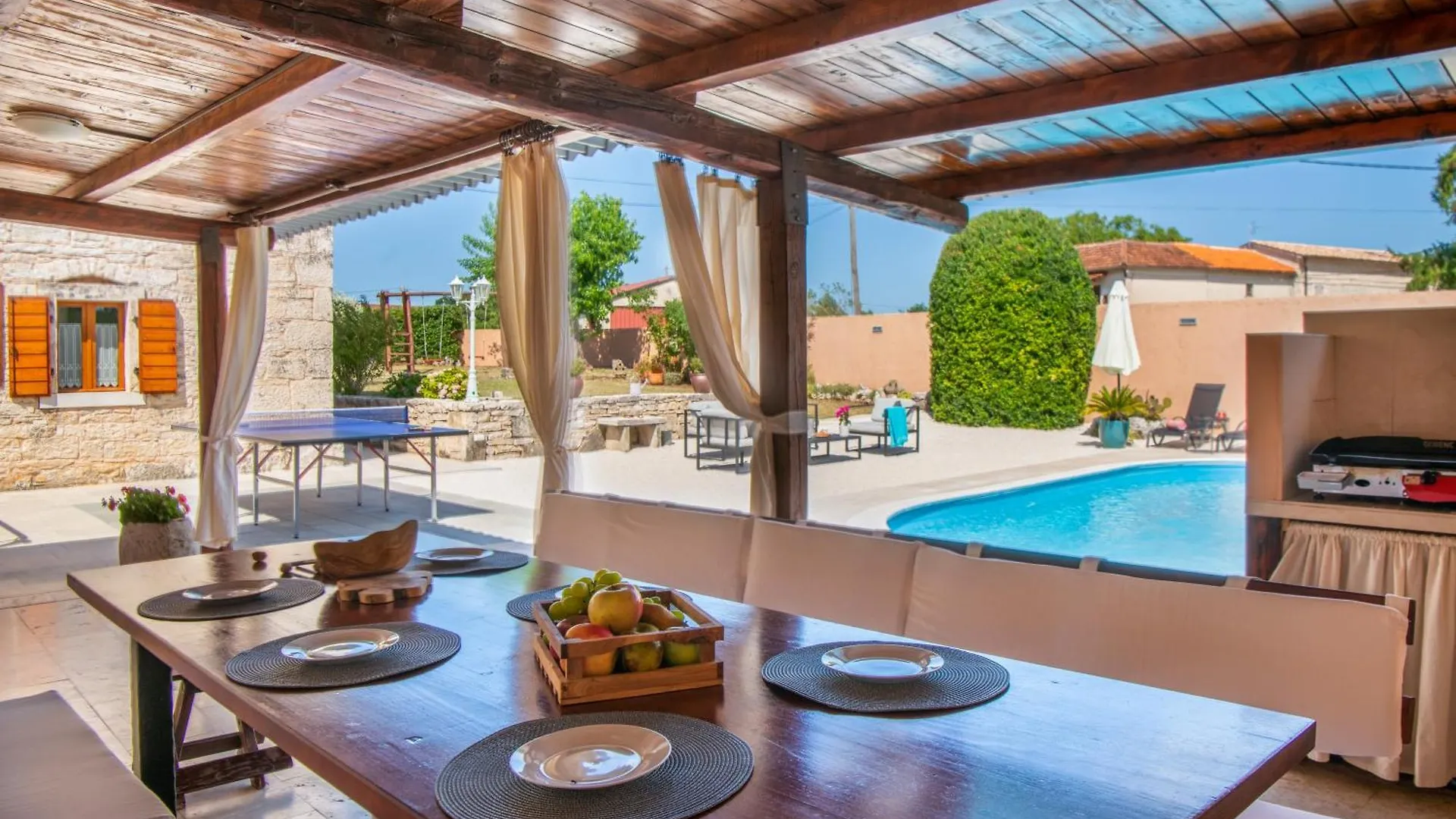 Villa Smolica Krnica Croatia