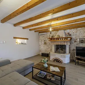 Villa Braidizza In Kavran, Krnica
